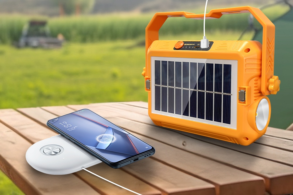 Portable charging light usage scenarios