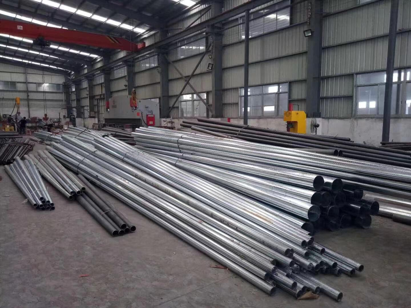 Light pole production workshop